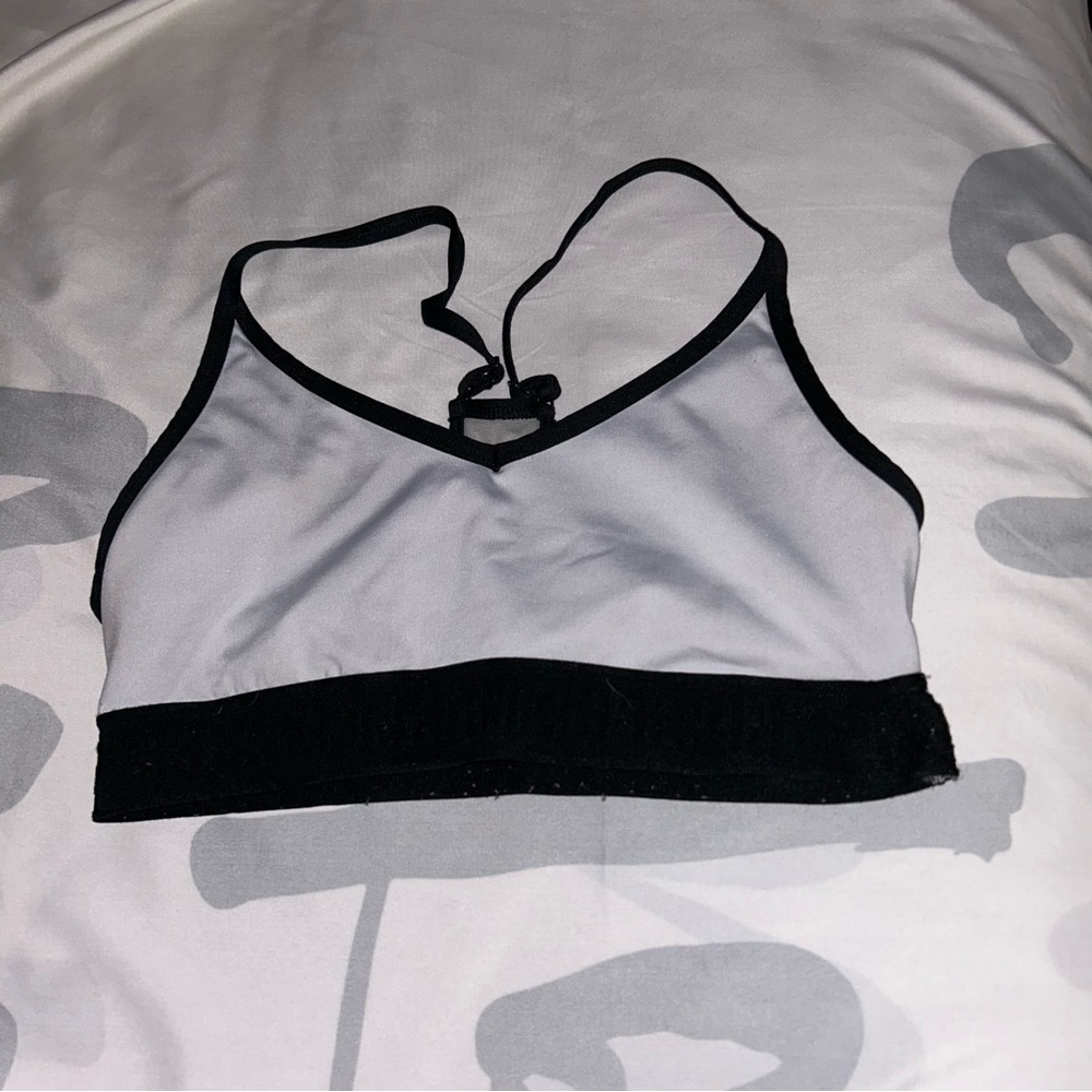 PINK ULTIMATE sports bra, size s
